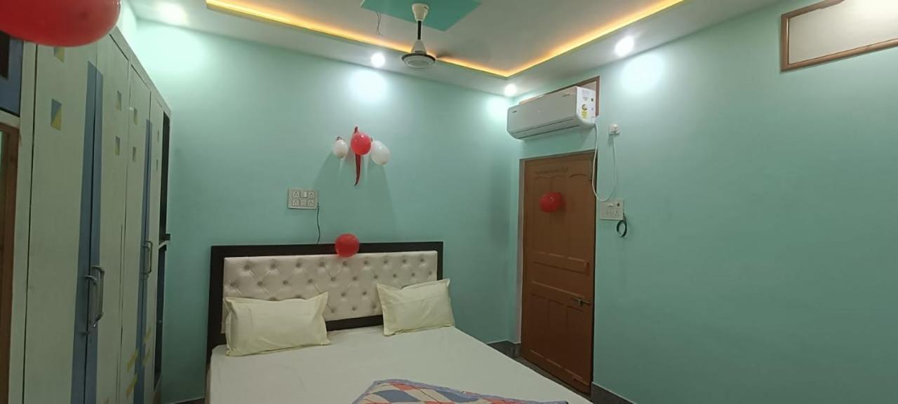 Shiv Kashi Paying Guest House Varanasi Ngoại thất bức ảnh