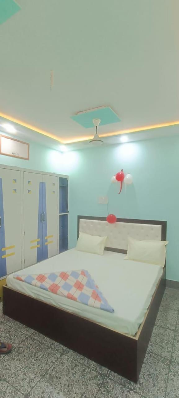 Shiv Kashi Paying Guest House Varanasi Ngoại thất bức ảnh